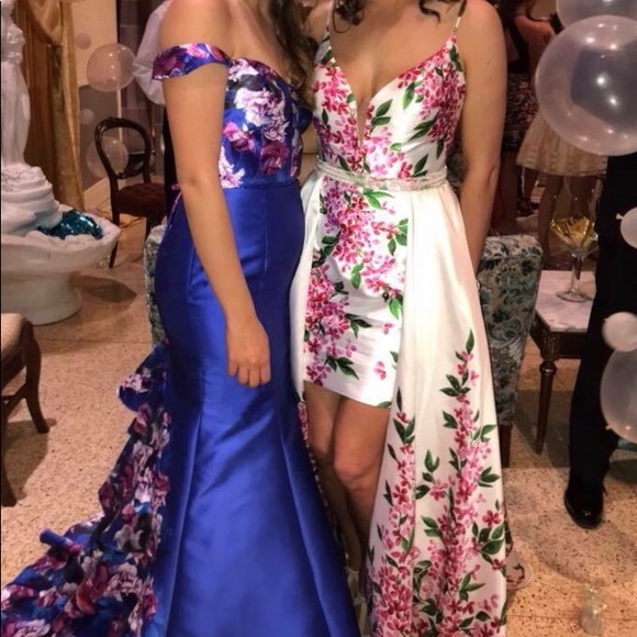 prom dress - Picture 1 of 3